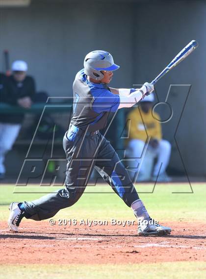 Thumbnail 3 in Topsail vs. Trinity Christian Academy (National High School Invitational) photogallery.