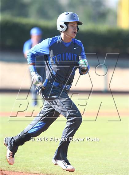 Thumbnail 3 in Topsail vs. Trinity Christian Academy (National High School Invitational) photogallery.