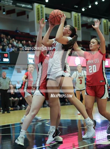 Thumbnail 1 in Rye vs. Tappan Zee (NYSPHSAA Section 1 Class AA Semifinal) photogallery.