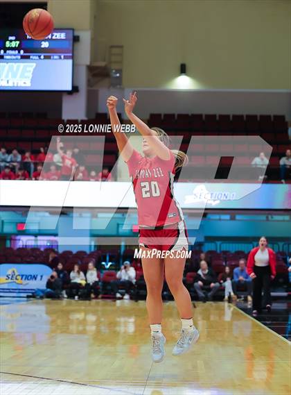 Thumbnail 3 in Rye vs. Tappan Zee (NYSPHSAA Section 1 Class AA Semifinal) photogallery.