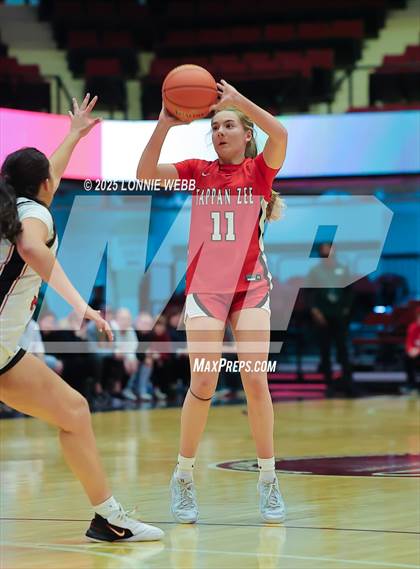 Thumbnail 3 in Rye vs. Tappan Zee (NYSPHSAA Section 1 Class AA Semifinal) photogallery.