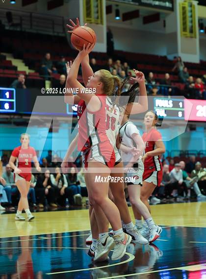 Thumbnail 1 in Rye vs. Tappan Zee (NYSPHSAA Section 1 Class AA Semifinal) photogallery.