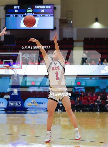 Thumbnail 1 in Rye vs. Tappan Zee (NYSPHSAA Section 1 Class AA Semifinal) photogallery.