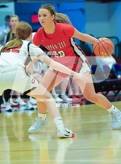 Thumbnail 1 in Rye vs. Tappan Zee (NYSPHSAA Section 1 Class AA Semifinal) photogallery.