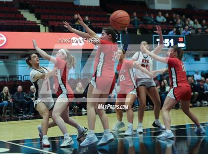 Thumbnail 2 in Rye vs. Tappan Zee (NYSPHSAA Section 1 Class AA Semifinal) photogallery.