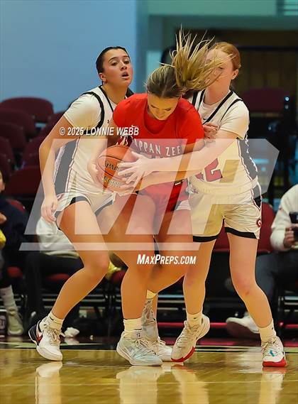 Thumbnail 1 in Rye vs. Tappan Zee (NYSPHSAA Section 1 Class AA Semifinal) photogallery.
