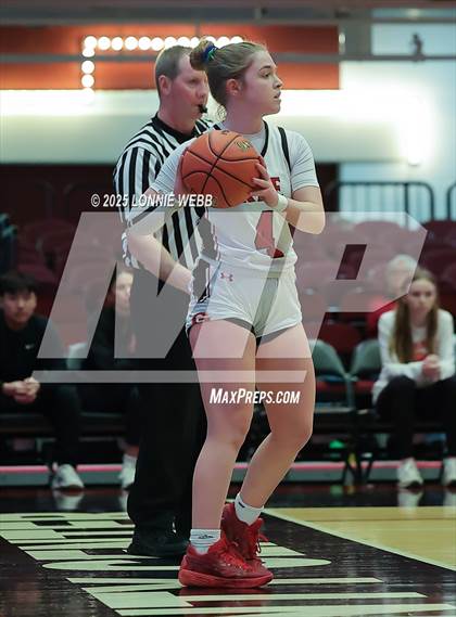 Thumbnail 2 in Rye vs. Tappan Zee (NYSPHSAA Section 1 Class AA Semifinal) photogallery.