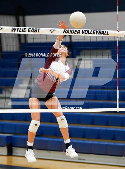 Thumbnail 1 in Rowlett @ Wylie East photogallery.
