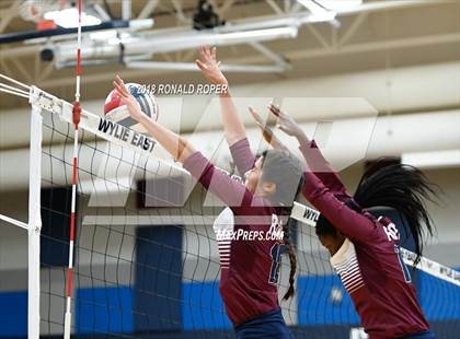 Thumbnail 1 in Rowlett @ Wylie East photogallery.