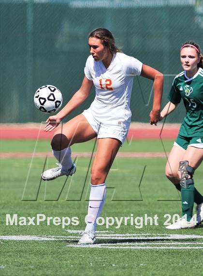 Thumbnail 3 in Cathedral Catholic vs. La Costa Canyon (CIF SoCal Regional D2 Final) photogallery.