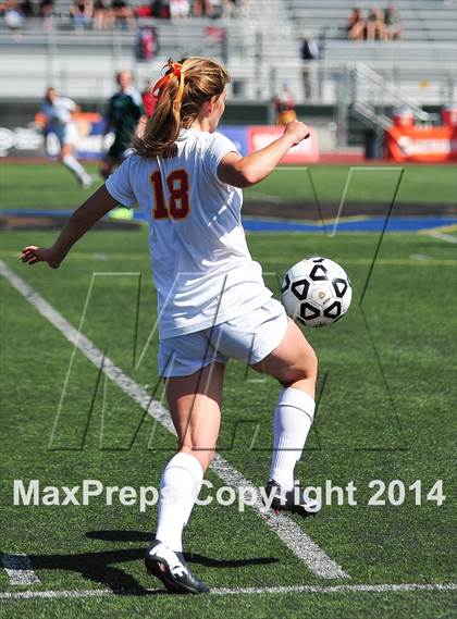 Thumbnail 1 in Cathedral Catholic vs. La Costa Canyon (CIF SoCal Regional D2 Final) photogallery.