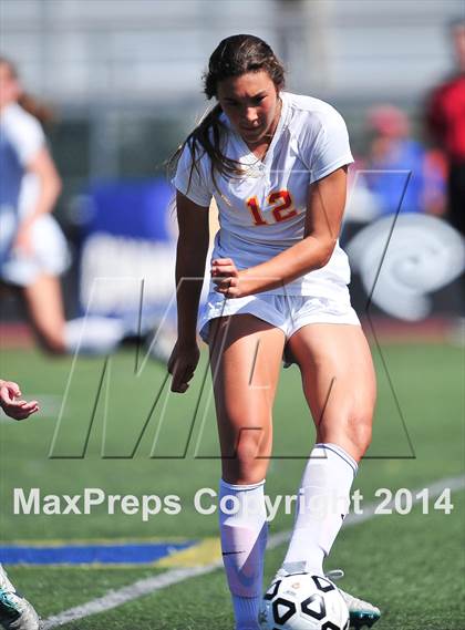 Thumbnail 1 in Cathedral Catholic vs. La Costa Canyon (CIF SoCal Regional D2 Final) photogallery.