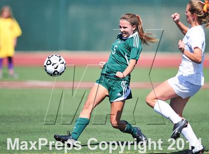 Thumbnail 1 in Cathedral Catholic vs. La Costa Canyon (CIF SoCal Regional D2 Final) photogallery.