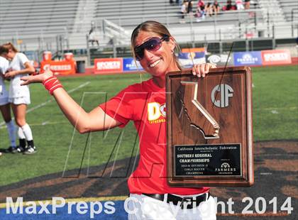 Thumbnail 2 in Cathedral Catholic vs. La Costa Canyon (CIF SoCal Regional D2 Final) photogallery.