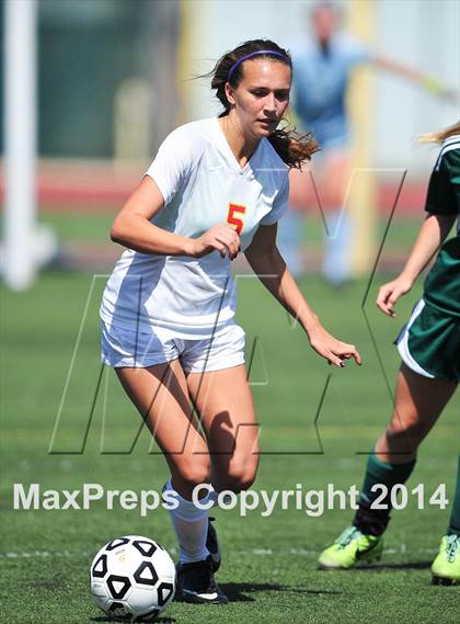 Thumbnail 2 in Cathedral Catholic vs. La Costa Canyon (CIF SoCal Regional D2 Final) photogallery.