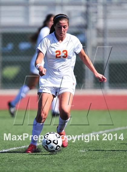 Thumbnail 1 in Cathedral Catholic vs. La Costa Canyon (CIF SoCal Regional D2 Final) photogallery.