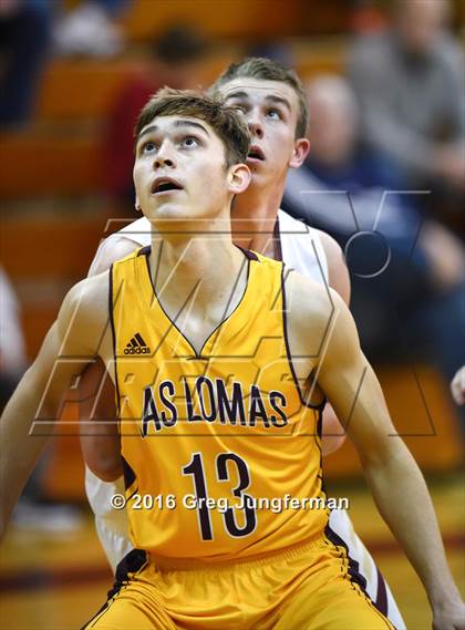 Thumbnail 3 in Las Lomas vs. Cardinal Newman (Sonoma County Classic) photogallery.