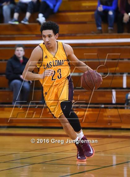 Thumbnail 2 in Las Lomas vs. Cardinal Newman (Sonoma County Classic) photogallery.