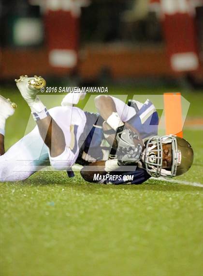 Thumbnail 1 in Bishop Amat @ Notre Dame (SO) photogallery.