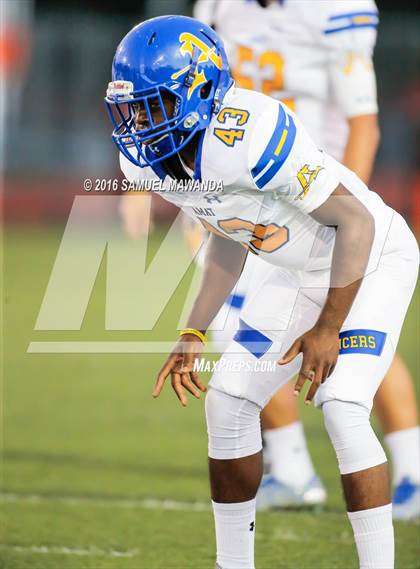Thumbnail 1 in Bishop Amat @ Notre Dame (SO) photogallery.