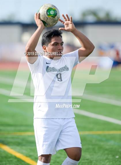 Thumbnail 1 in Costa Mesa vs. Dana Hills (Marina Tournament) photogallery.