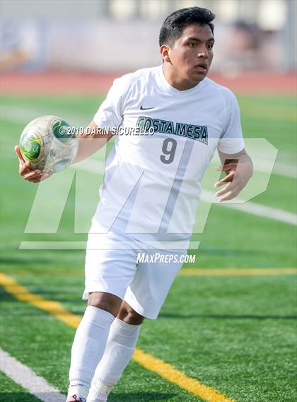 Thumbnail 3 in Costa Mesa vs. Dana Hills (Marina Tournament) photogallery.