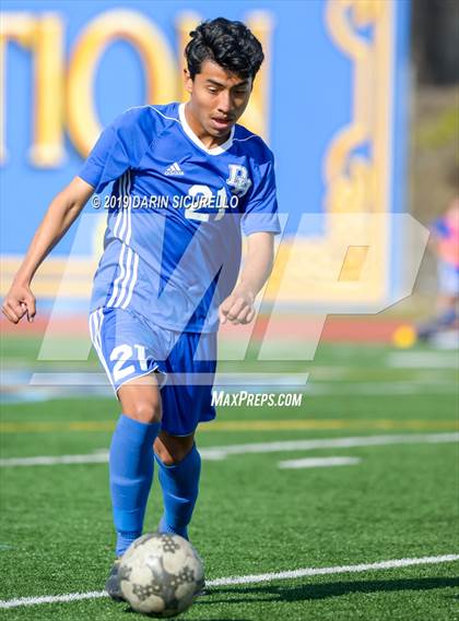 Thumbnail 3 in Costa Mesa vs. Dana Hills (Marina Tournament) photogallery.