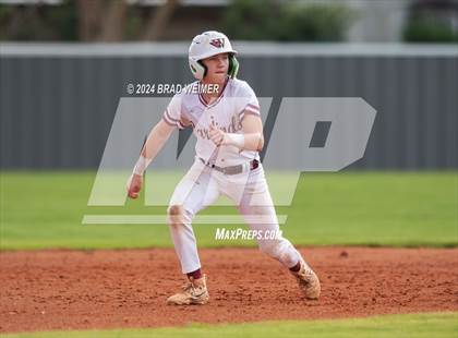 Thumbnail 3 in Central Lafourche @ E.D. White (scrimmage) photogallery.