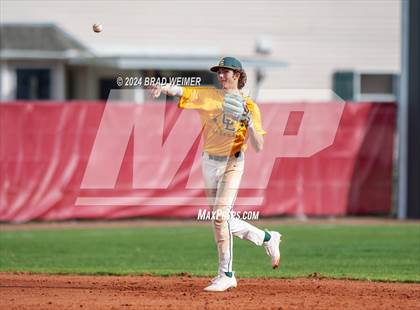 Thumbnail 3 in Central Lafourche @ E.D. White (scrimmage) photogallery.