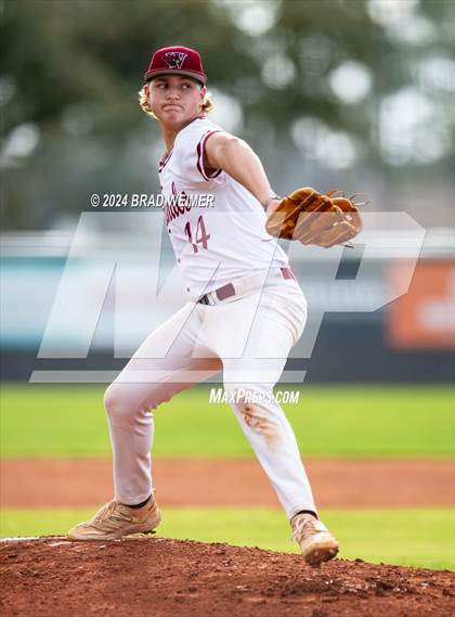 Thumbnail 1 in Central Lafourche @ E.D. White (scrimmage) photogallery.