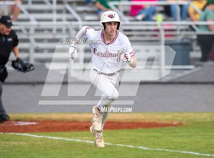 Thumbnail 1 in Central Lafourche @ E.D. White (scrimmage) photogallery.