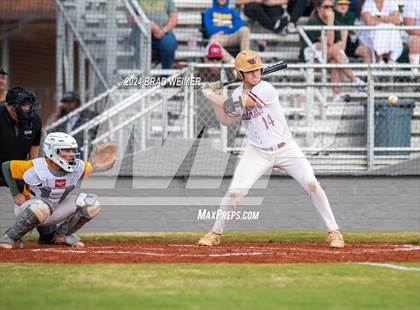 Thumbnail 2 in Central Lafourche @ E.D. White (scrimmage) photogallery.