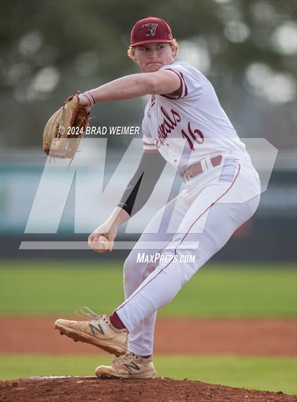 Thumbnail 3 in Central Lafourche @ E.D. White (scrimmage) photogallery.