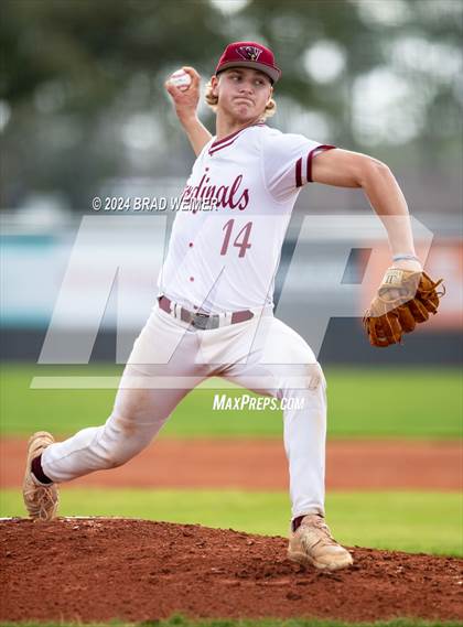 Thumbnail 2 in Central Lafourche @ E.D. White (scrimmage) photogallery.
