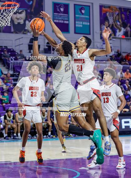 Thumbnail 1 in Centennial vs. Wheeler (City of Palms Classic) photogallery.