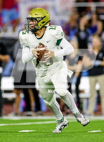 Thumbnail 2 in Mira Costa @ Villa Park photogallery.