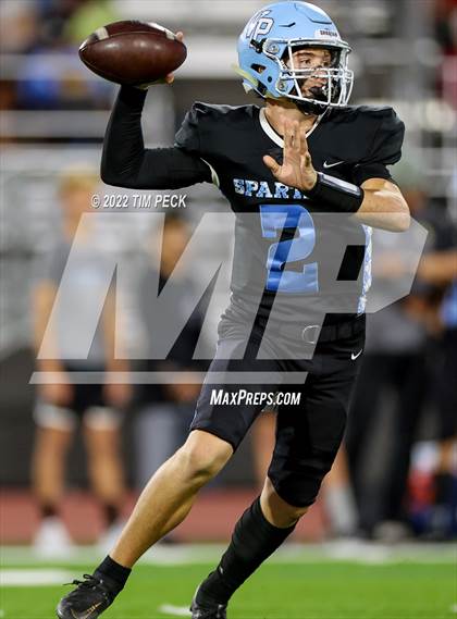 Thumbnail 3 in Mira Costa @ Villa Park photogallery.