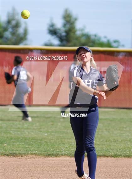 Thumbnail 1 in Bakersfield @ Centennial photogallery.