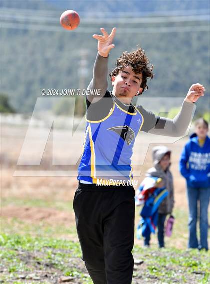Thumbnail 1 in NMAA 2A District 5 Championships photogallery.