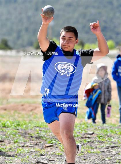 Thumbnail 2 in NMAA 2A District 5 Championships photogallery.