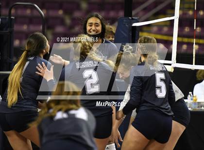 Thumbnail 3 in Columbine vs. Cherry Creek (CHSAA 5A Playoff) photogallery.