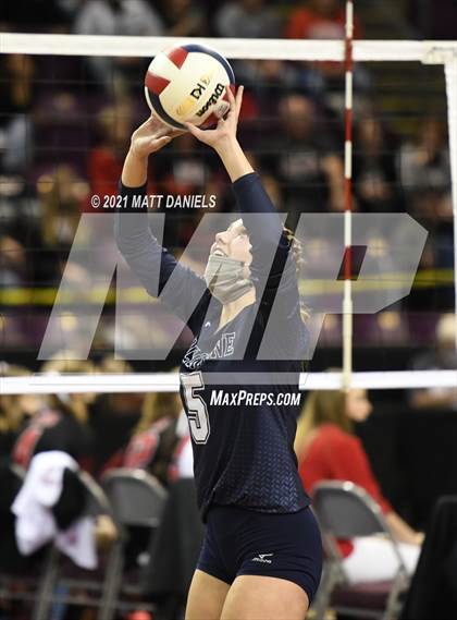 Thumbnail 3 in Columbine vs. Cherry Creek (CHSAA 5A Playoff) photogallery.
