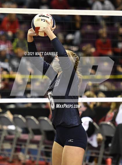 Thumbnail 2 in Columbine vs. Cherry Creek (CHSAA 5A Playoff) photogallery.
