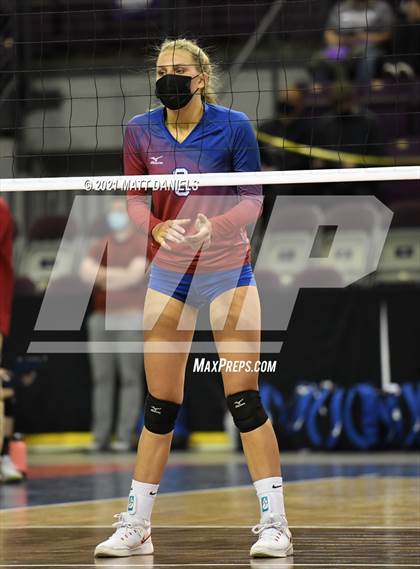 Thumbnail 2 in Columbine vs. Cherry Creek (CHSAA 5A Playoff) photogallery.