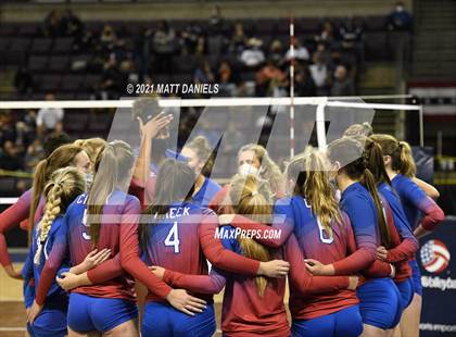 Thumbnail 1 in Columbine vs. Cherry Creek (CHSAA 5A Playoff) photogallery.