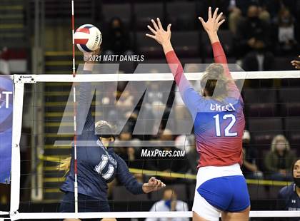 Thumbnail 1 in Columbine vs. Cherry Creek (CHSAA 5A Playoff) photogallery.