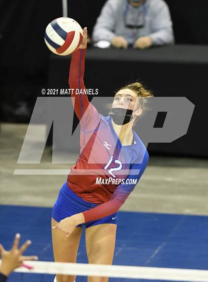 Thumbnail 3 in Columbine vs. Cherry Creek (CHSAA 5A Playoff) photogallery.