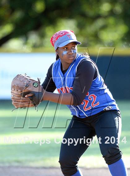 Thumbnail 1 in Tamalpais vs. Terra Linda (CIF NCS D3 Final) photogallery.