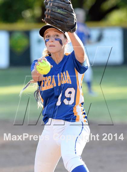 Thumbnail 2 in Tamalpais vs. Terra Linda (CIF NCS D3 Final) photogallery.