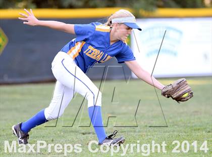 Thumbnail 3 in Tamalpais vs. Terra Linda (CIF NCS D3 Final) photogallery.